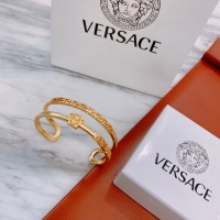 $38.00 USD Versace Bracelet #975429