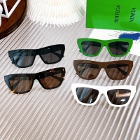 $64.00 USD Bottega Veneta AAA Quality Sunglasses #975794