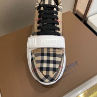 $72.00 USD Burberry Casual Shoes For Men #982246