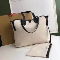 $98.00 USD Burberry AAA Quality Handbags For Women #983318