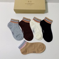$27.00 USD Burberry Socks #983456