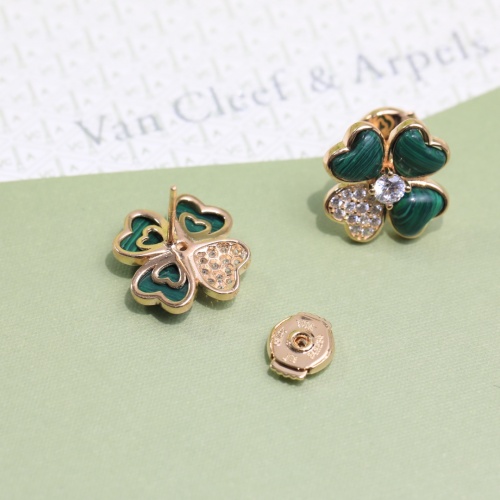 Replica Van Cleef & Arpels Earrings For Women #984927 $40.00 USD for Wholesale