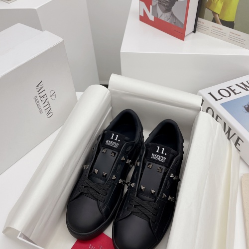 Replica Valentino Casual Shoes For Men #988234 $108.00 USD for Wholesale