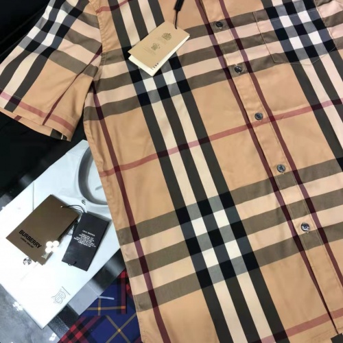 Replica Burberry Shirts Short Sleeved For Men #991975 $64.00 USD for Wholesale