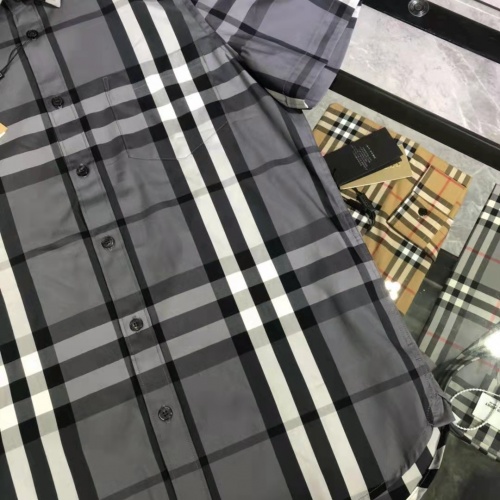 Replica Burberry Shirts Short Sleeved For Men #991978 $64.00 USD for Wholesale