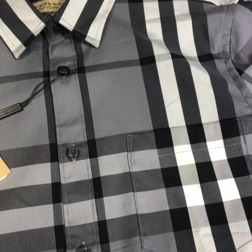 Replica Burberry Shirts Short Sleeved For Men #991978 $64.00 USD for Wholesale
