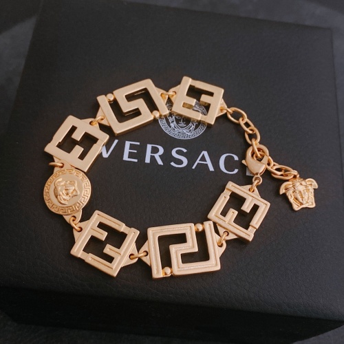 Replica Versace Bracelet #993373, $38.00 USD, [ITEM#993373], Replica Versace Bracelets outlet from China