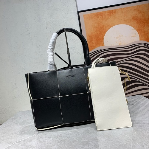 Replica Bottega Veneta BV AAA Quality Handbags For Women #994972, $128.00 USD, [ITEM#994972], Replica Bottega Veneta BV AAA Handbags outlet from China