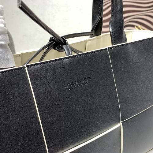 Replica Bottega Veneta BV AAA Quality Handbags For Women #994972 $128.00 USD for Wholesale