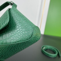 $88.00 USD Balenciaga AAA Quality Messenger Bags For Women #987535