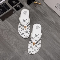 $42.00 USD Versace Slippers For Men #988505