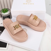 Versace Slippers For Women #989593