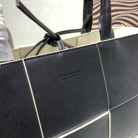 $128.00 USD Bottega Veneta BV AAA Quality Handbags For Women #994972