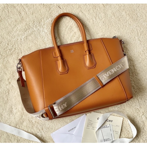 Replica Givenchy AAA Quality Handbags For Women #1001623 $240.00 USD for Wholesale