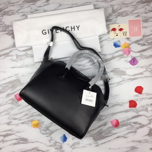 Replica Givenchy AAA Quality Handbags For Women #997645 $182.00 USD for Wholesale