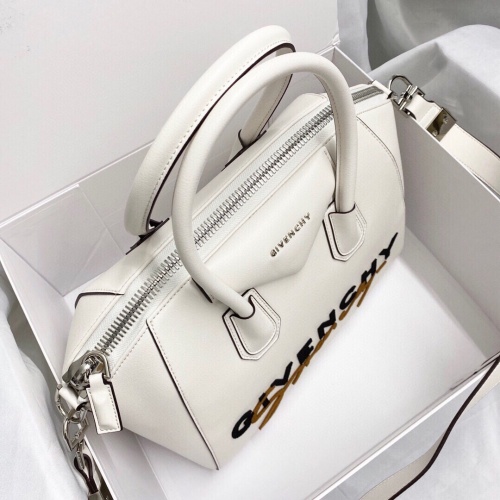 Replica Givenchy AAA Quality Handbags For Women #997684 $210.00 USD for Wholesale