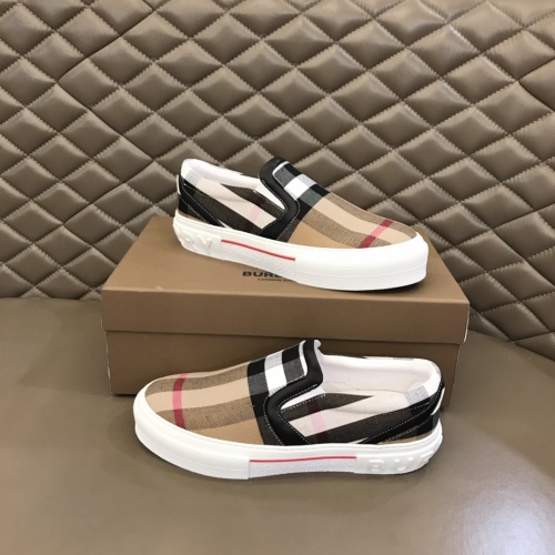Replica Burberry Casual Shoes For Men #997777 $72.00 USD for Wholesale