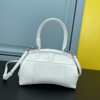 $108.00 USD Balenciaga AAA Quality Messenger Bags For Women #1001752