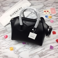 $172.00 USD Givenchy AAA Quality Handbags For Women #997644