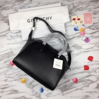 $182.00 USD Givenchy AAA Quality Handbags For Women #997645