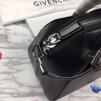 $182.00 USD Givenchy AAA Quality Handbags For Women #997645