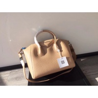 $182.00 USD Givenchy AAA Quality Handbags For Women #997650