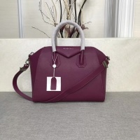 $182.00 USD Givenchy AAA Quality Handbags For Women #997662