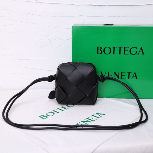 Bottega Veneta BV AAA Quality Messenger Bags For Women #1012296