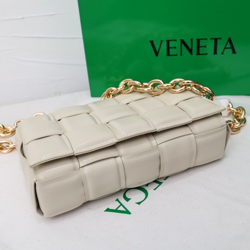 Replica Bottega Veneta BV AAA Quality Messenger Bags For Women #1012380 $112.00 USD for Wholesale