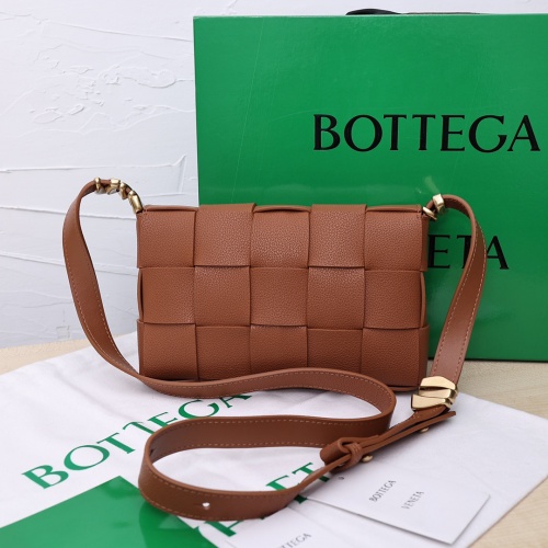 Replica Bottega Veneta BV AAA Quality Messenger Bags For Women #1012386 $98.00 USD for Wholesale