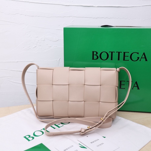 Replica Bottega Veneta BV AAA Quality Messenger Bags For Women #1012403 $100.00 USD for Wholesale