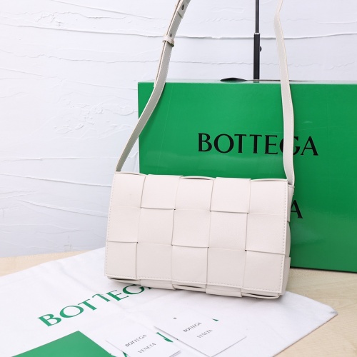 Replica Bottega Veneta BV AAA Quality Messenger Bags For Women #1012404 $100.00 USD for Wholesale
