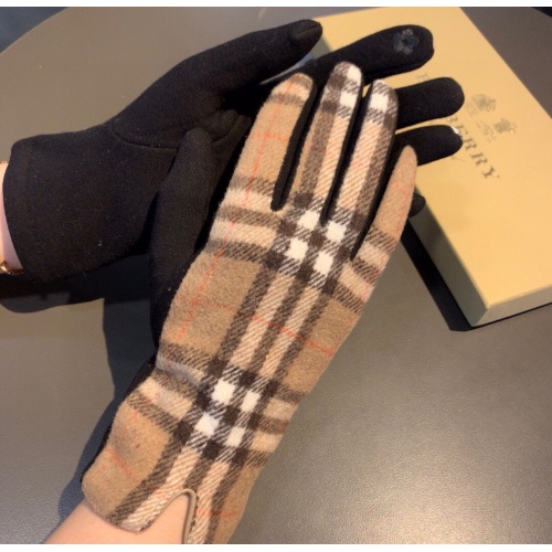Replica Burberry Gloves For Women #1012576 $39.00 USD for Wholesale