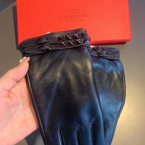 Replica Valentino Gloves For Women #1012676 $52.00 USD for Wholesale