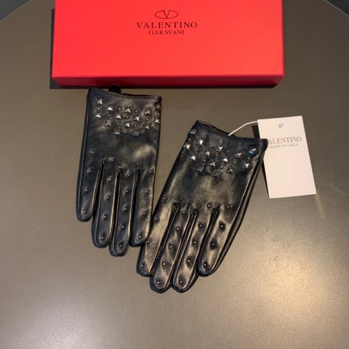 Replica Valentino Gloves For Women #1012678, $52.00 USD, [ITEM#1012678], Replica Valentino Gloves outlet from China