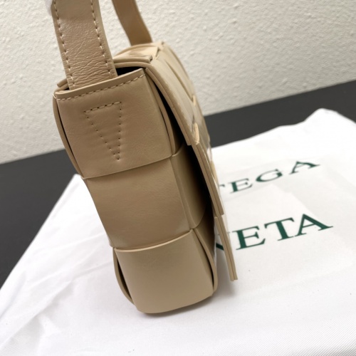 Replica Bottega Veneta BV AAA Quality Messenger Bags For Women #1015976 $96.00 USD for Wholesale