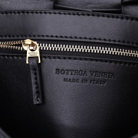 $100.00 USD Bottega Veneta BV AAA Quality Messenger Bags For Women #1012399