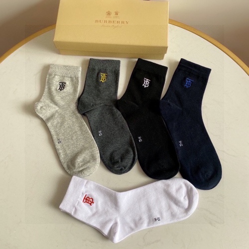 Replica Burberry Socks #1022455 $27.00 USD for Wholesale