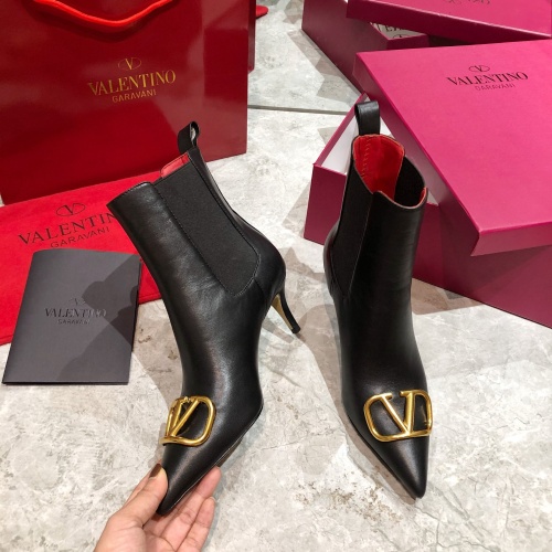 Replica Valentino Boots For Women #1022488 $100.00 USD for Wholesale