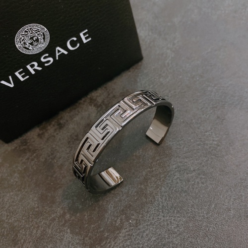 Replica Versace Bracelet #1023713 $36.00 USD for Wholesale
