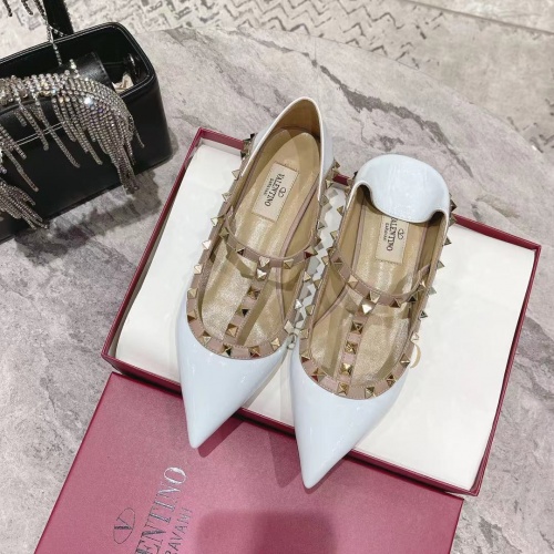 Replica Valentino Flat Shoes For Women #1024332 $92.00 USD for Wholesale