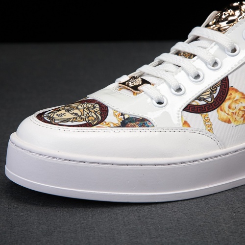Replica Versace Casual Shoes For Men #1025231 $72.00 USD for Wholesale