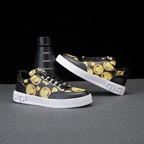 Replica Versace Casual Shoes For Men #1025233 $72.00 USD for Wholesale