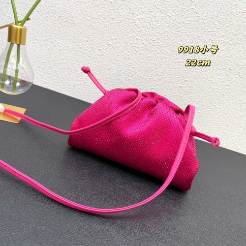 Replica Bottega Veneta BV AAA Quality Messenger Bags For Women #1025283 $96.00 USD for Wholesale