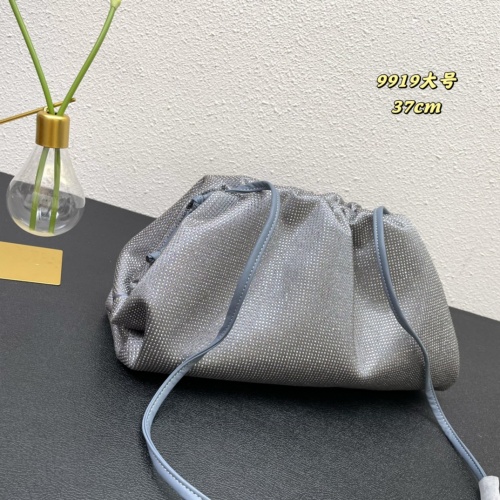 Replica Bottega Veneta BV AAA Quality Messenger Bags For Women #1025301 $100.00 USD for Wholesale