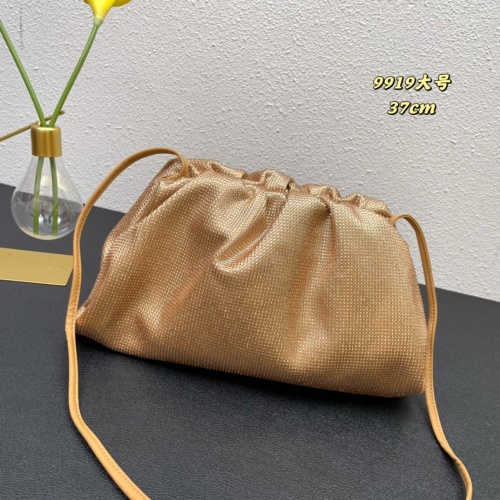Replica Bottega Veneta BV AAA Quality Messenger Bags For Women #1025303 $100.00 USD for Wholesale