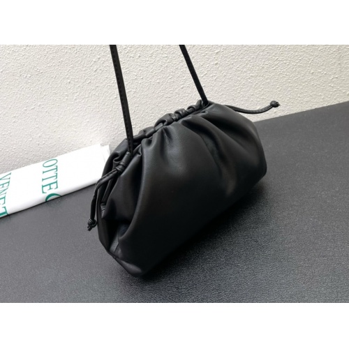 Replica Bottega Veneta BV AAA Quality Messenger Bags For Women #1025317 $100.00 USD for Wholesale