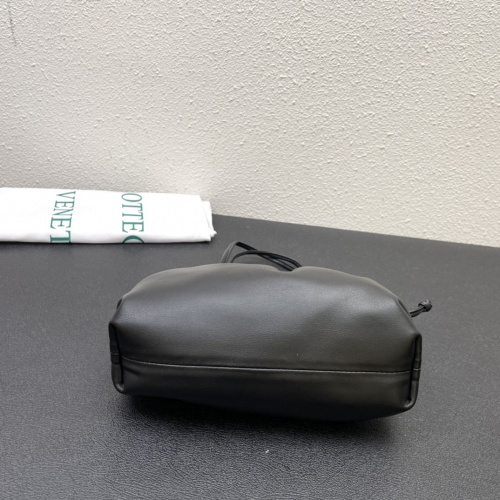 Replica Bottega Veneta BV AAA Quality Messenger Bags For Women #1025317 $100.00 USD for Wholesale