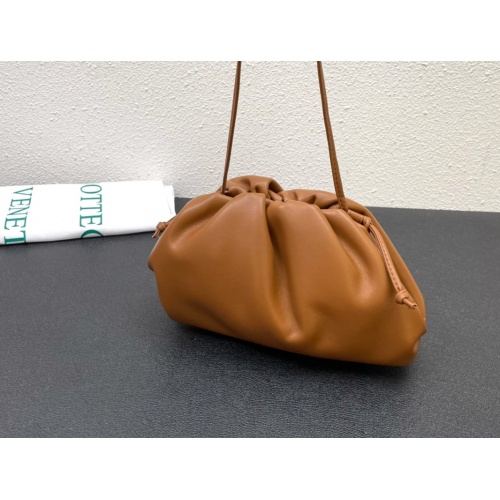 Replica Bottega Veneta BV AAA Quality Messenger Bags For Women #1025318 $100.00 USD for Wholesale