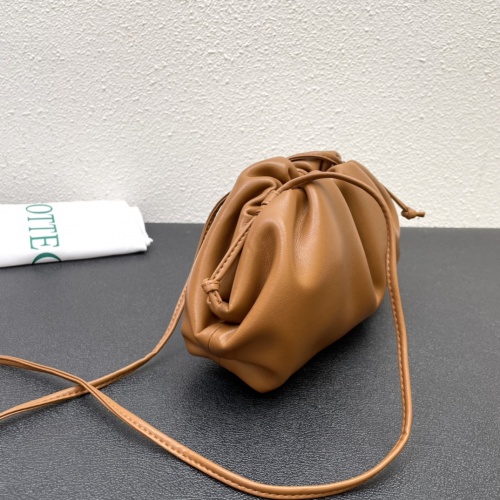 Replica Bottega Veneta BV AAA Quality Messenger Bags For Women #1025318 $100.00 USD for Wholesale